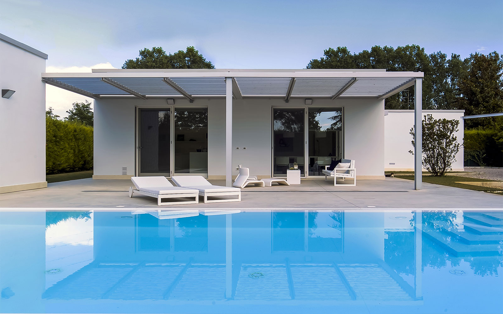 Subtil jogo de luz e sombra…